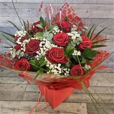 12 Red Rose Gift Bag