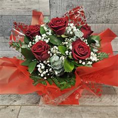 6 Red Rose Aqua Box