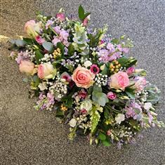 Mixed Pink Coffin Spray 